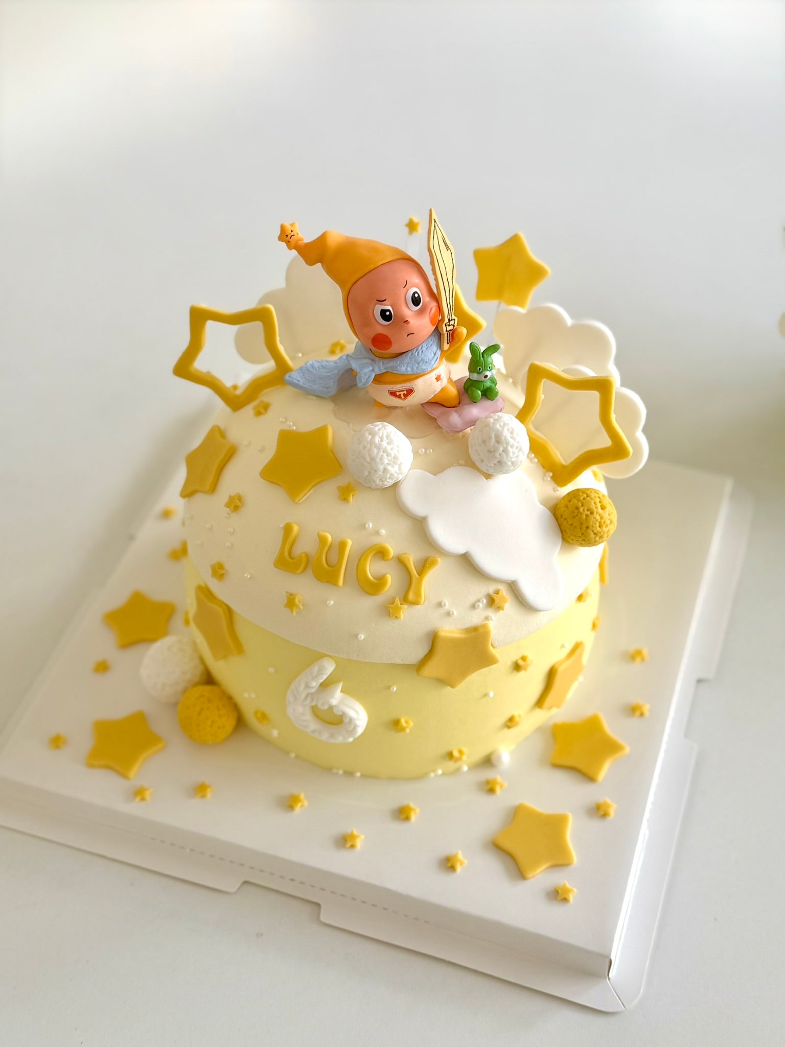 Designer Cake 主题定制蛋糕，Please call staff to order联系客服询价