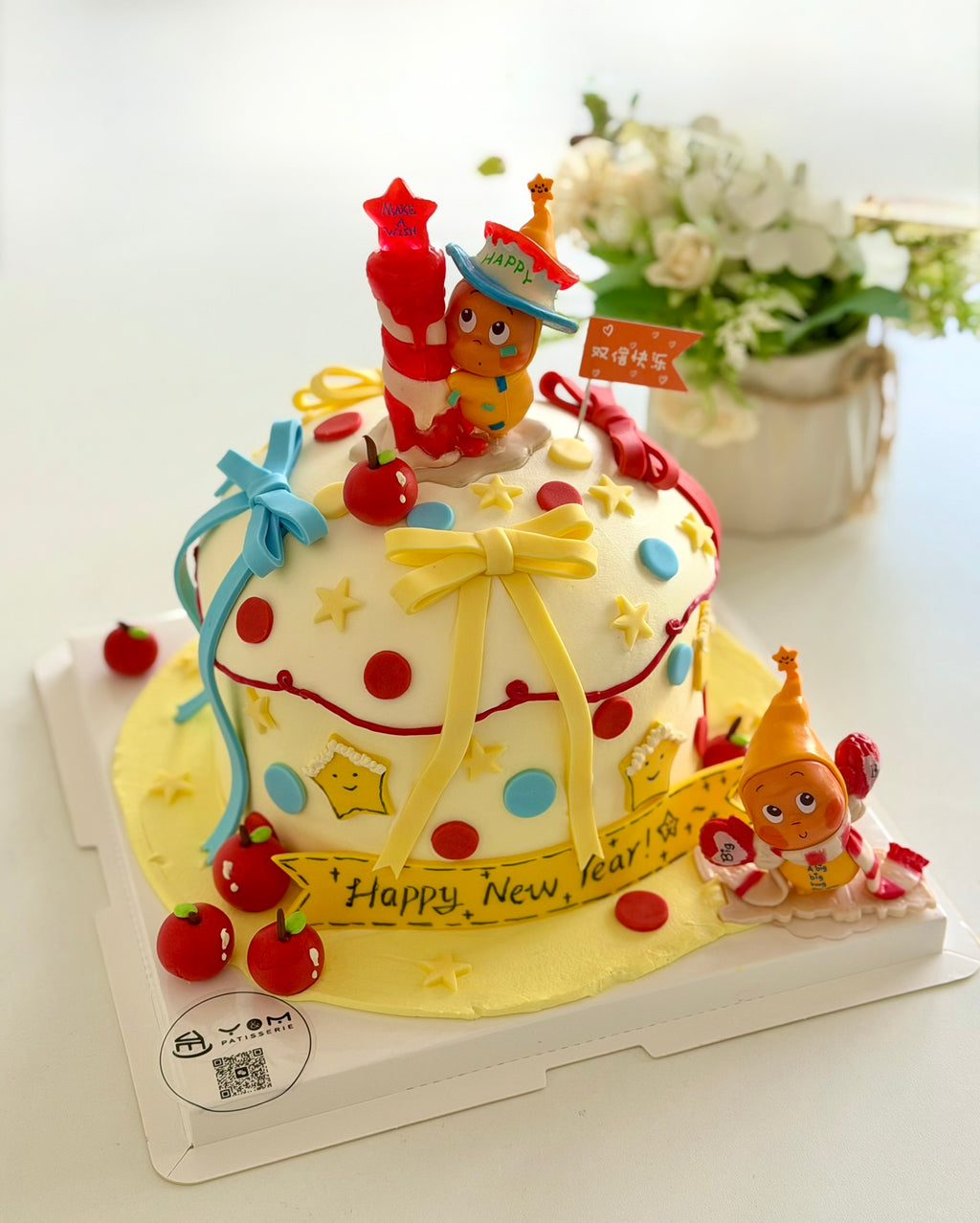 Designer Cake 主题定制蛋糕，Please call staff to order联系客服询价