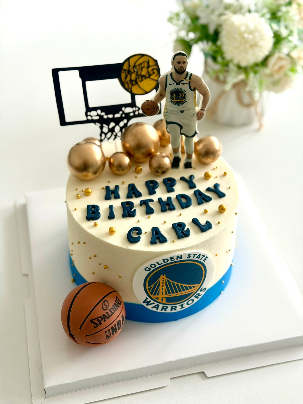 Designer Cake 主题定制蛋糕，Please call staff to order联系客服询价