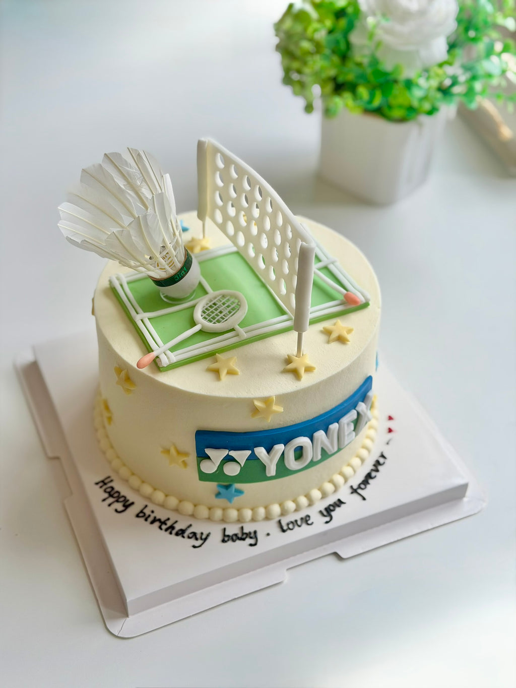 Designer Cake 主题定制蛋糕，Please call staff to order联系客服询价