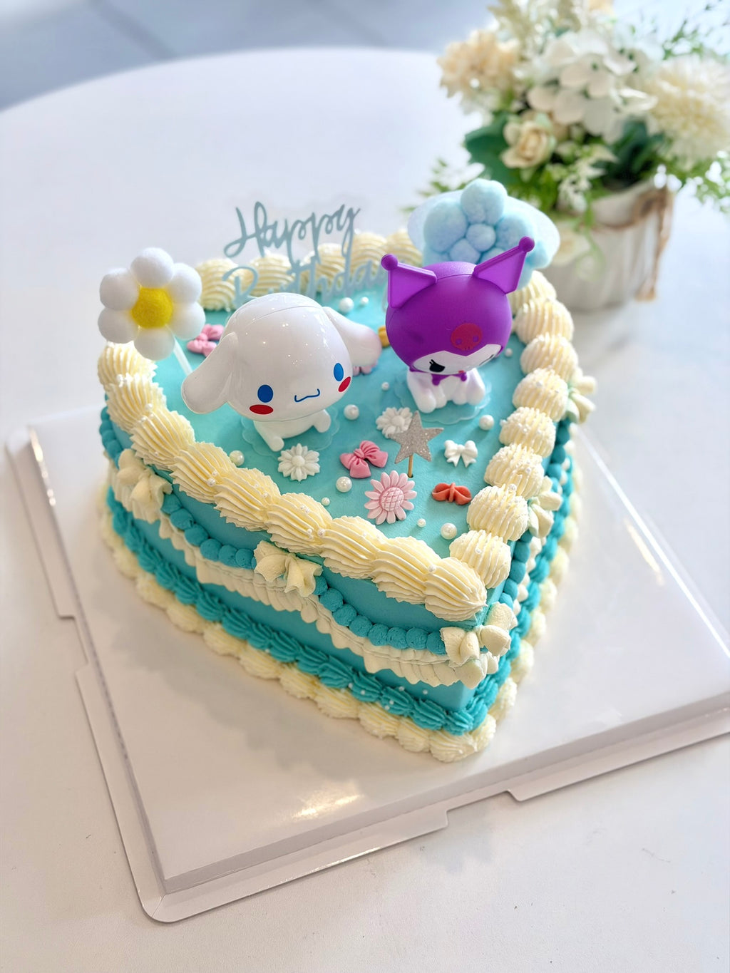 Designer Cake 主题定制蛋糕，Please call staff to order联系客服询价